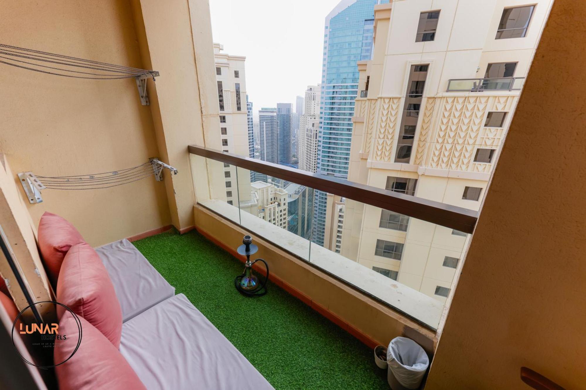 The Cozy Vibes At Jbr Apartment Dubai Exterior photo